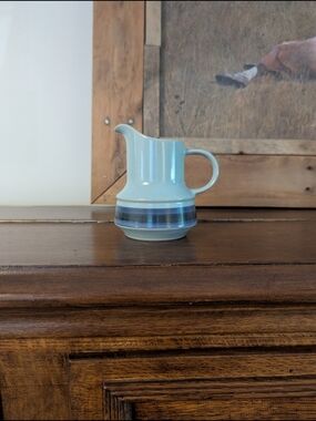 Maruyama Stoneware Creamer Pitcher – Hand Painted Blue Stripe Japan